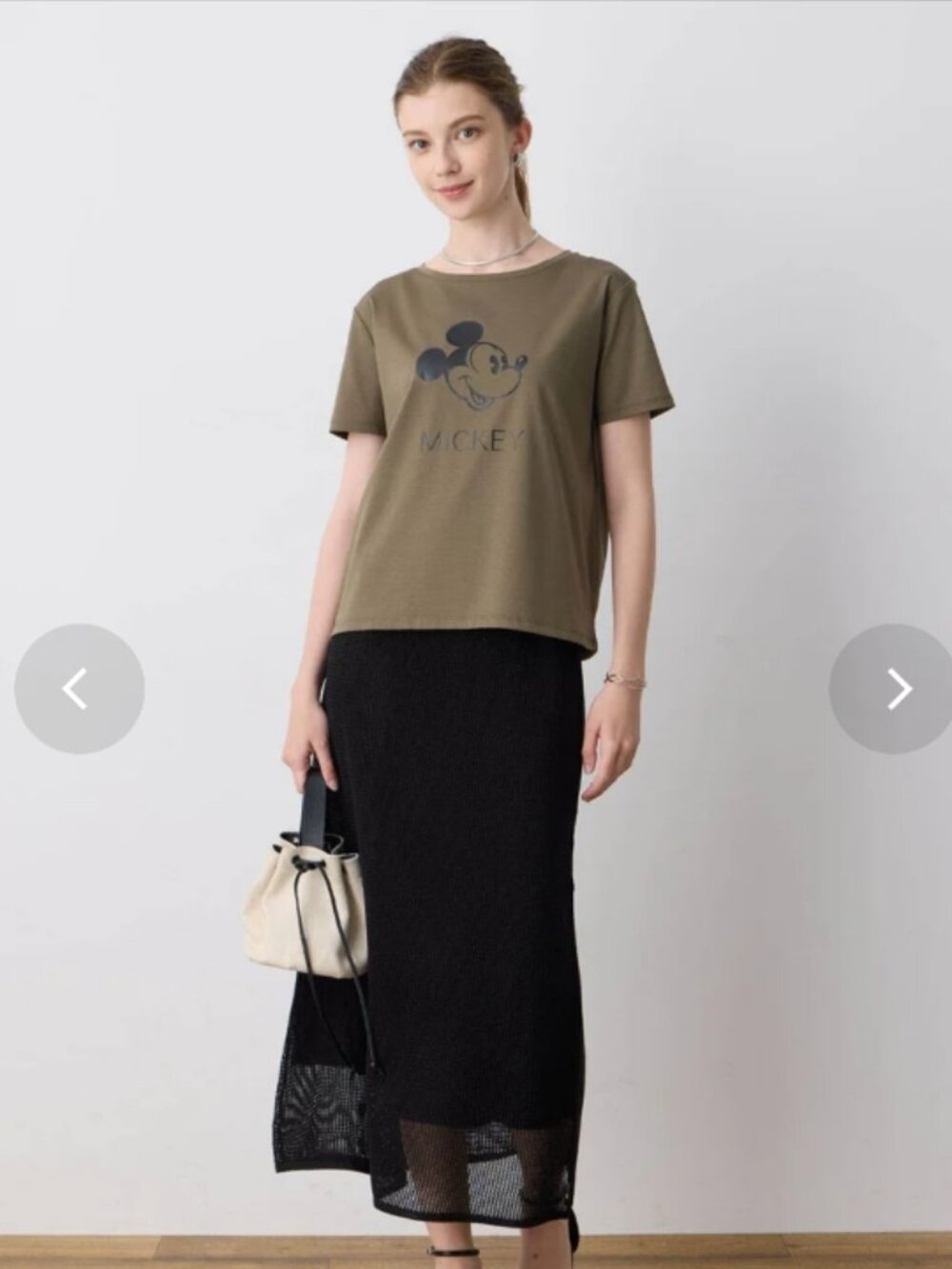 Women's Le Souk Holiday Disney Mickey Khaki 100% Cotton T Shirt Size M